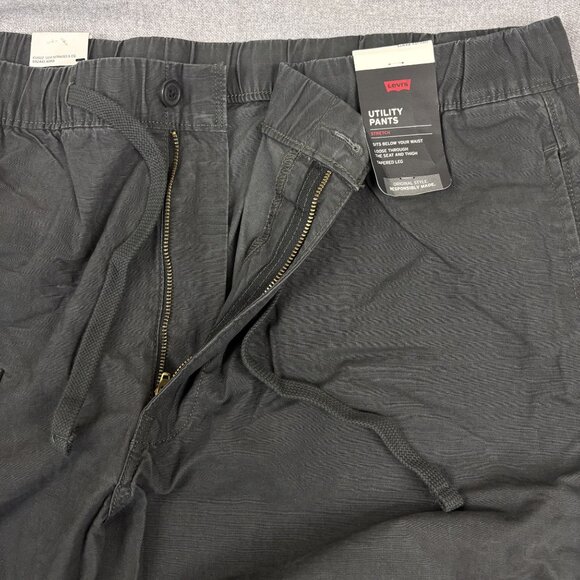 Levis Mens Black Utility Cargo Pants With Drawstring Waist  Size XL - Picture 3 of 16